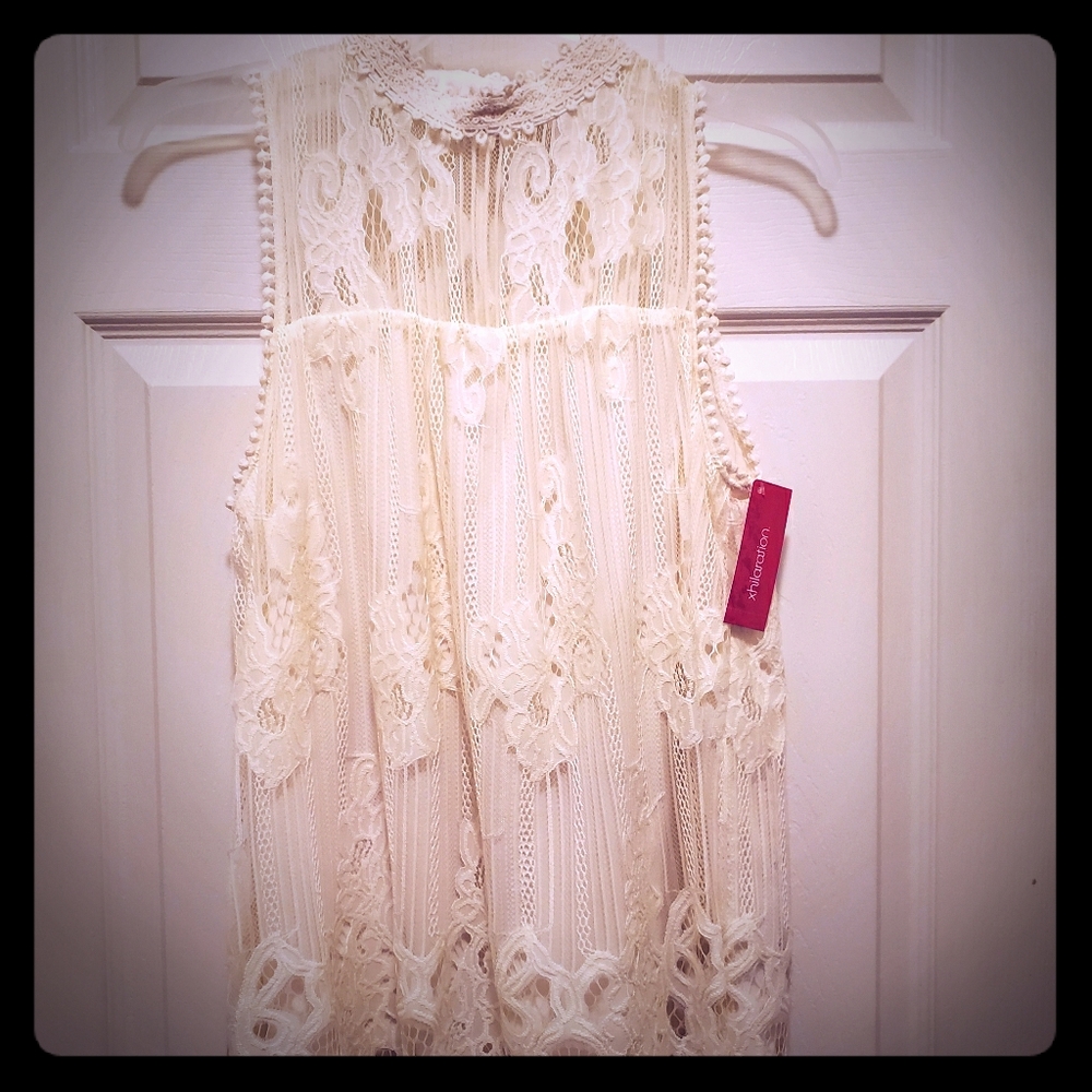 Sleeveless Cream Lace Top